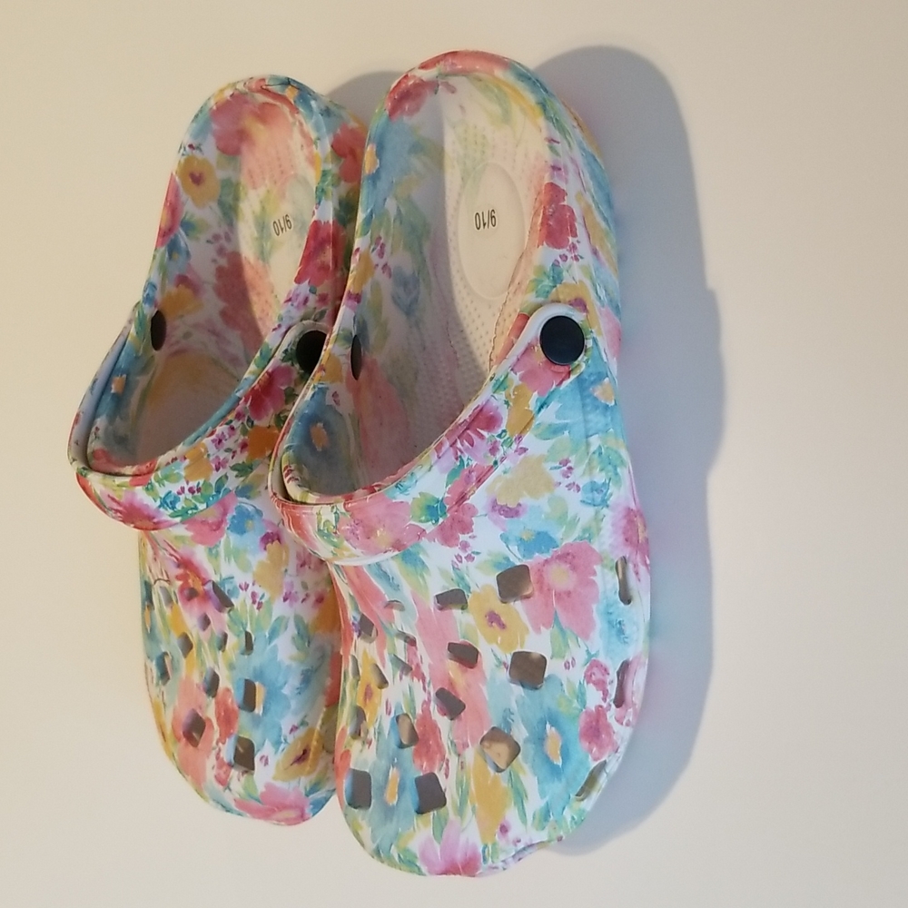 Mission Ridge Women's Multicolored Clog/Sandal